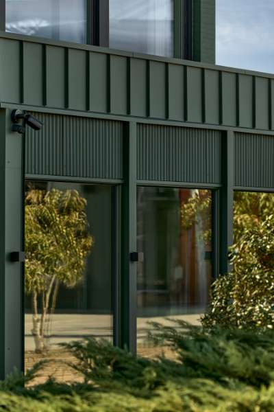 Moderne kontormiljø i Gladsaxe indkapsles af stålprofiler, Transformervej 14, 2860 Søborg